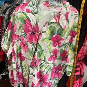 Hilo Hattie Hawaiian Shirt